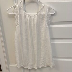 Vince Camuto White Lace Trim Sleeveless Top